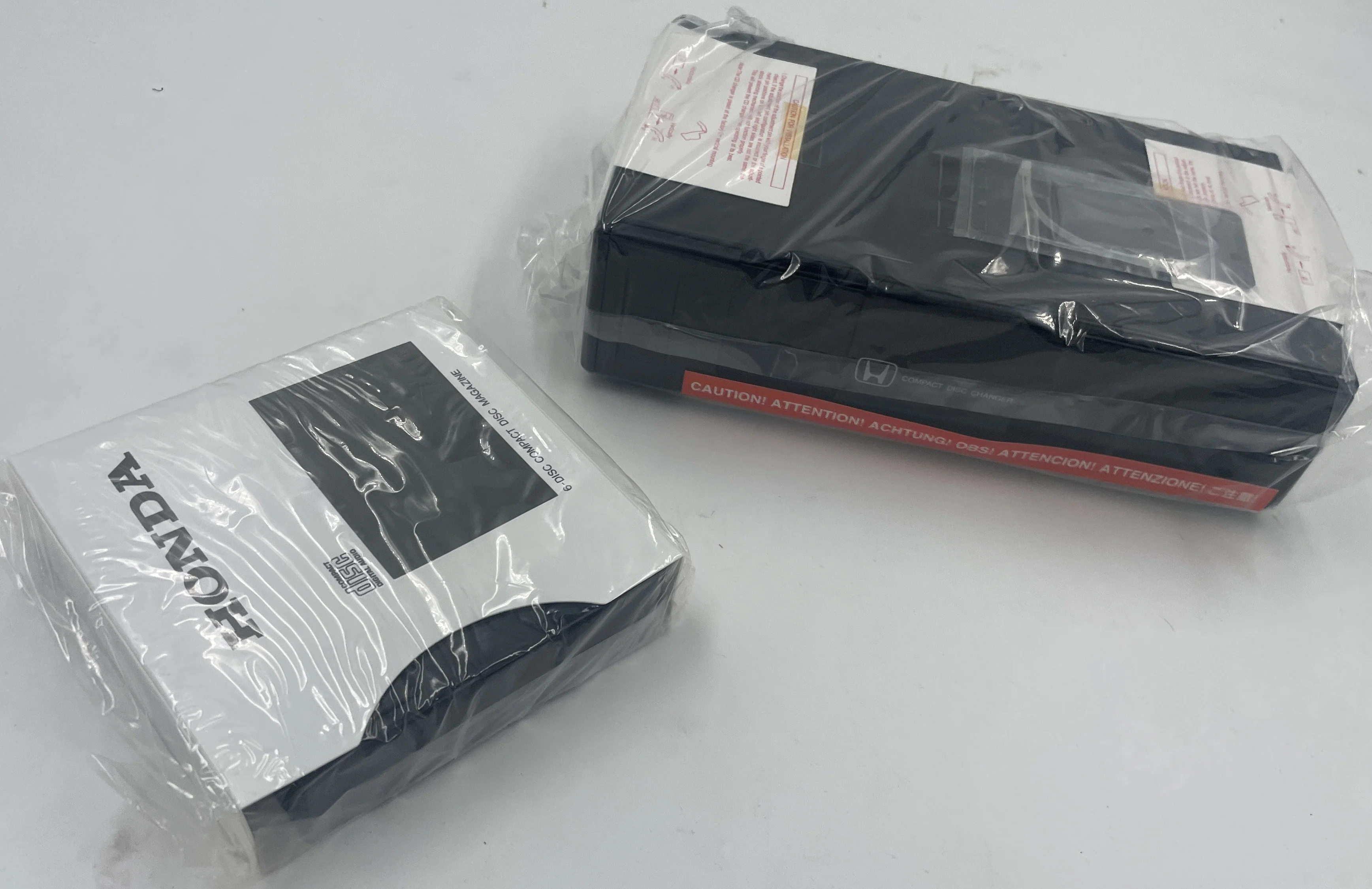 CD CHANGER ALPINE | 08A06166420 | honda car part