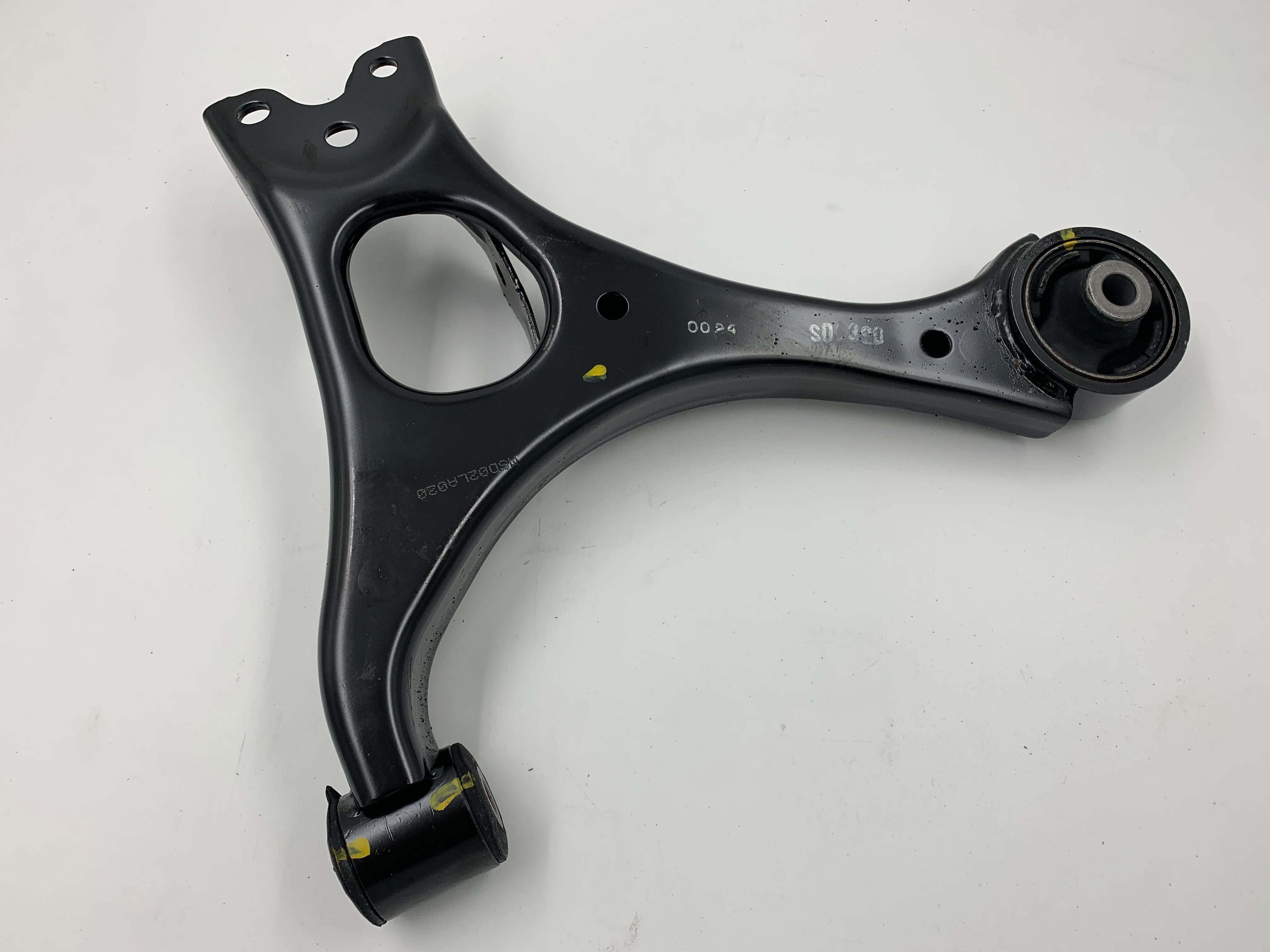 ARM COMP., L. FR. LOWER | 51360SNAA03 | honda car part