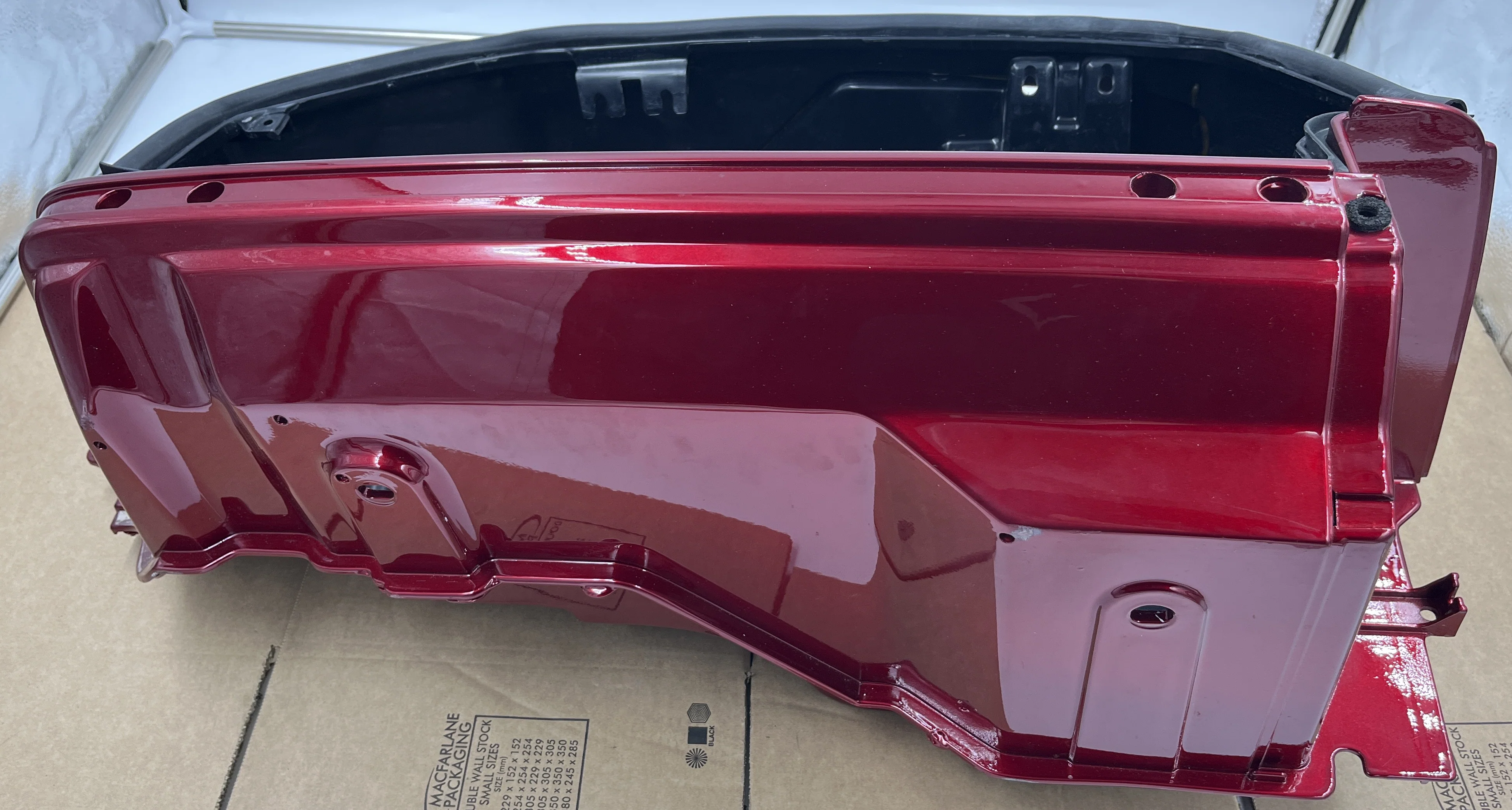 Honda Goldwing Aspencade Left Hand Saddlebag in Candy Spectra Red 81410-MW5-670ZC - Image 3