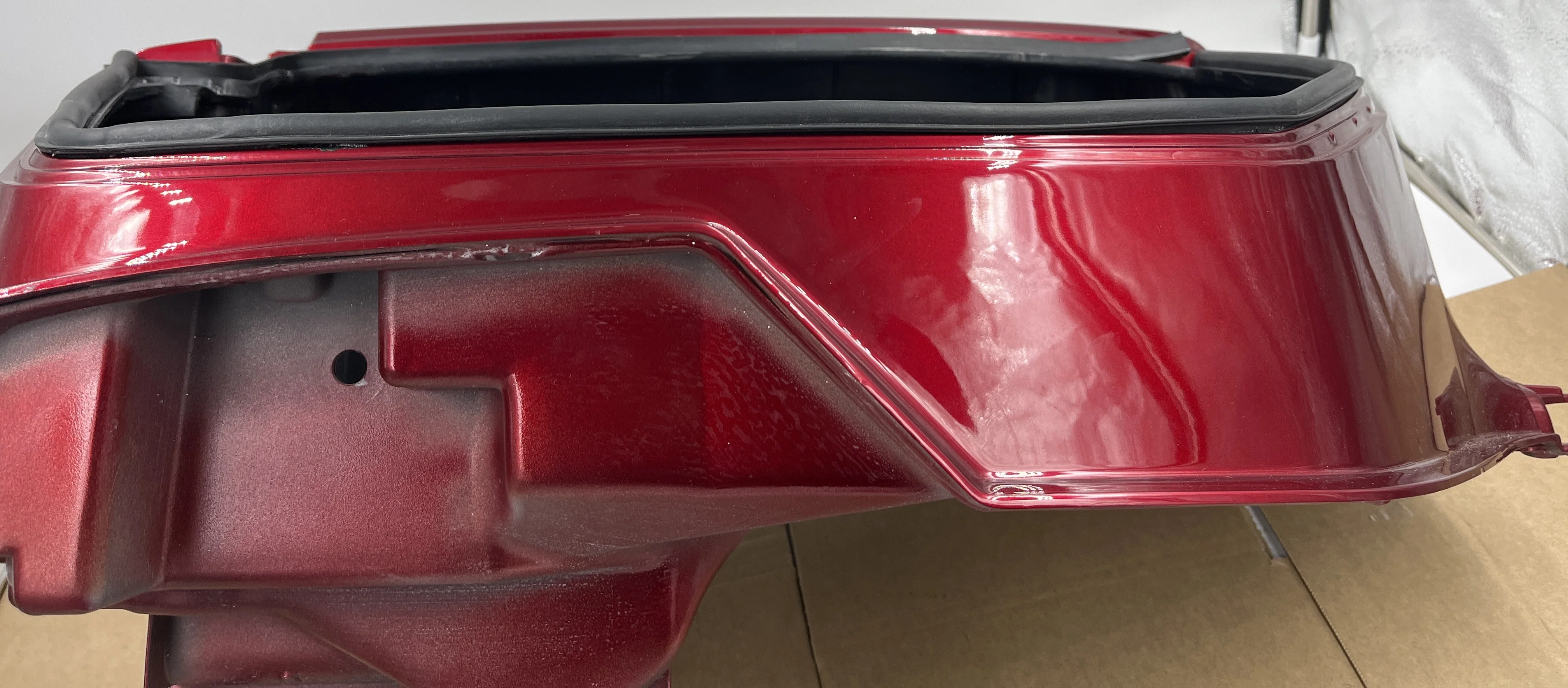 Honda Goldwing Aspencade Left Hand Saddlebag in Candy Spectra Red 81410-MW5-670ZC - Image 5