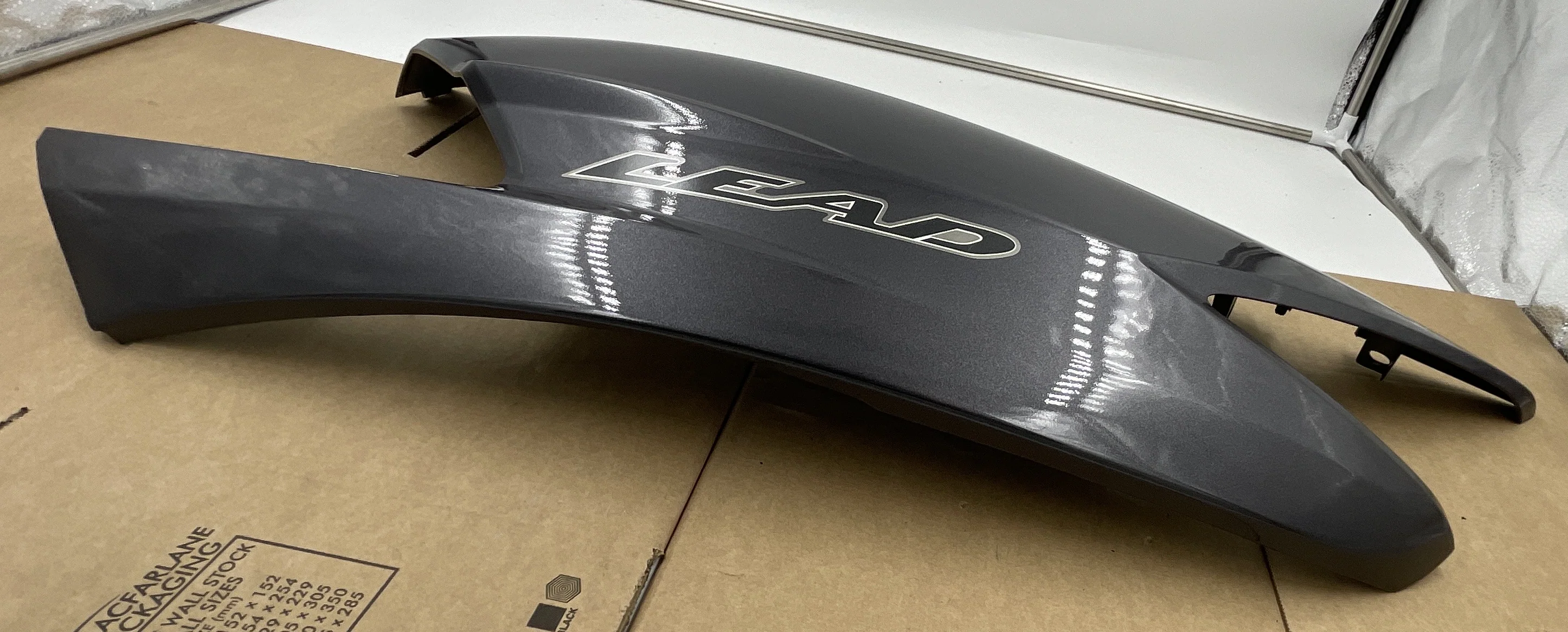 Honda SCV100 Lead Left Hand Body Cover Force Silver Metallic 83600-KRP-900ZA - Image 2