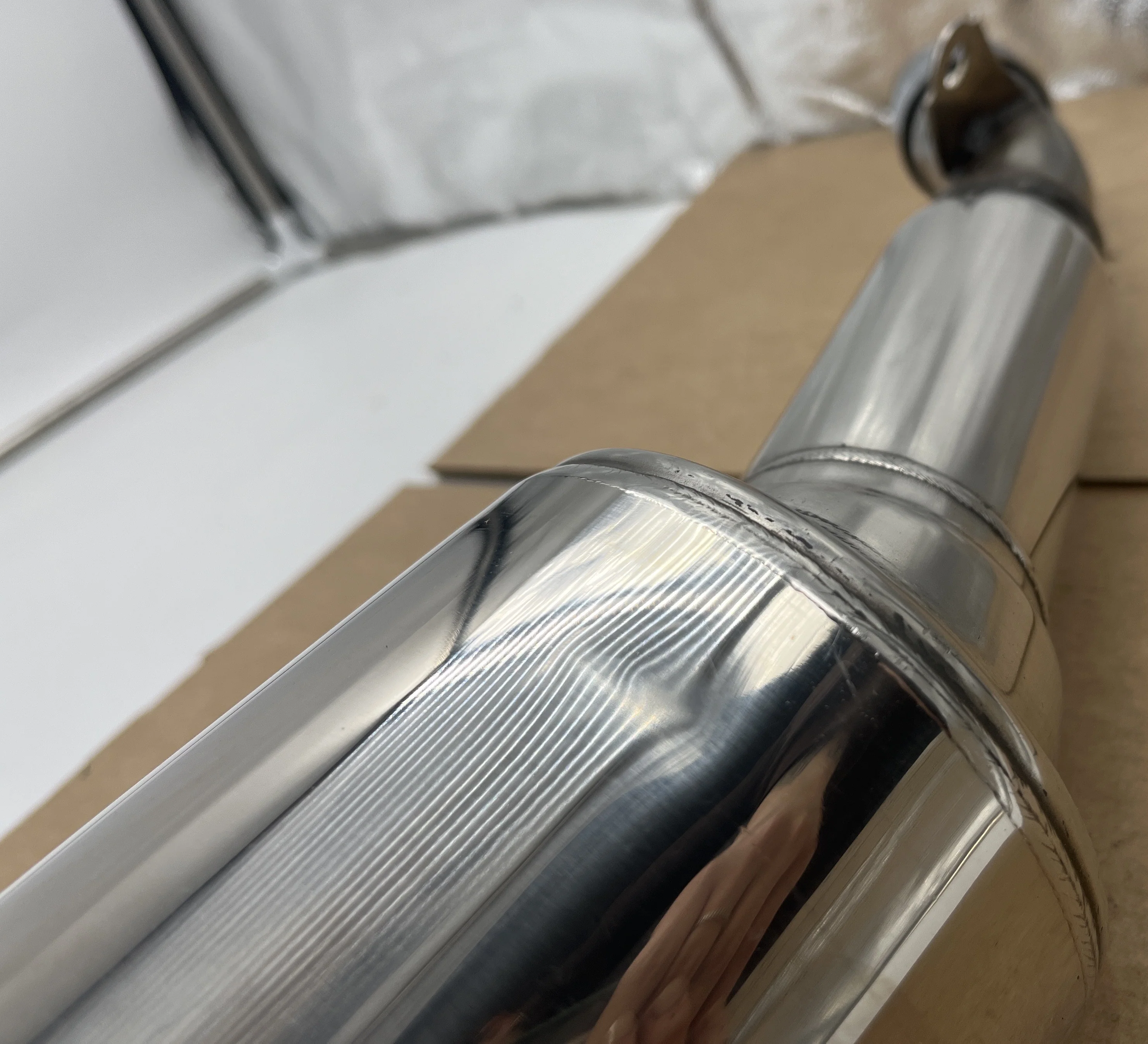 Honda VTR1000 Right Hand Muffler Assembly 18300-MBB-003 - Image 2