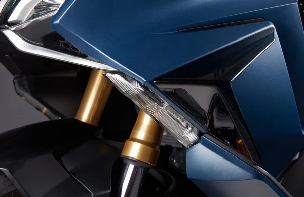 Lower Deflector